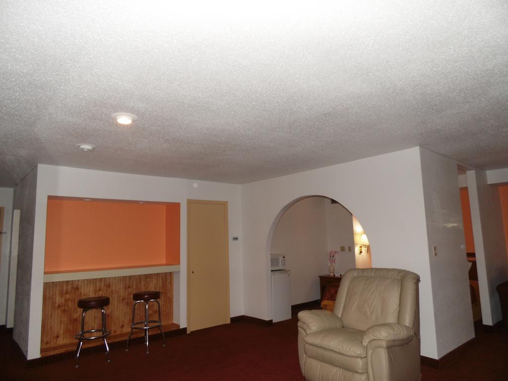 American Inn & Suites Boone Szoba fotó