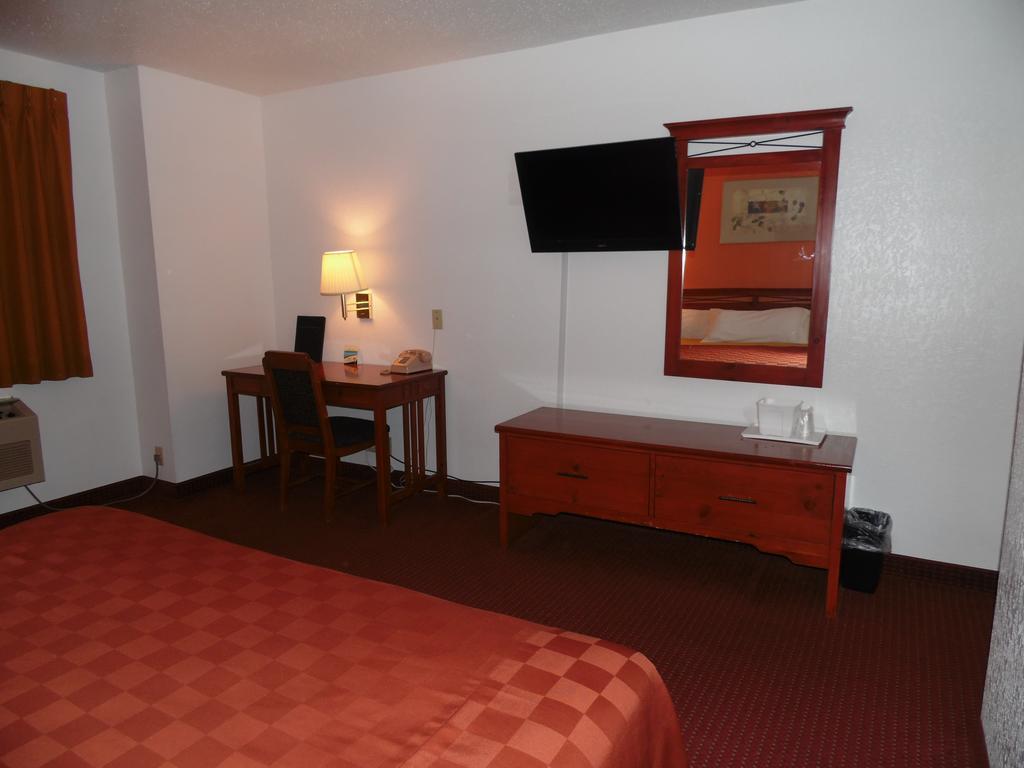 American Inn & Suites Boone Szoba fotó